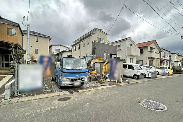 安心の長期優良住宅♪ゆったり並列駐車2台可能!現地(2026年9月)撮影