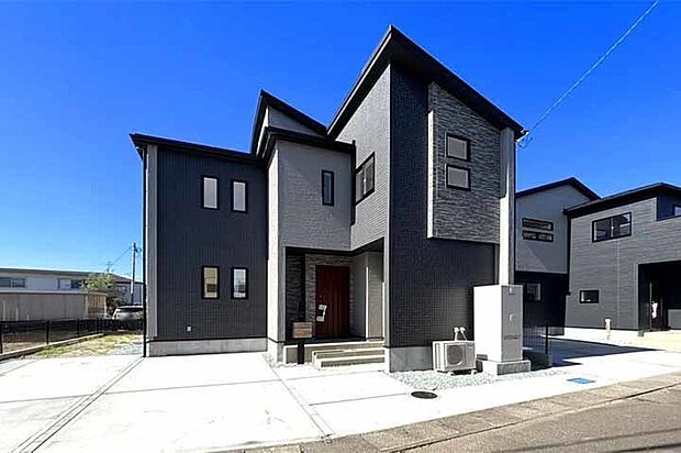 折上げ天井仕様で空間にメリハリがつく17帖LDK!現地(2026年9月)撮影