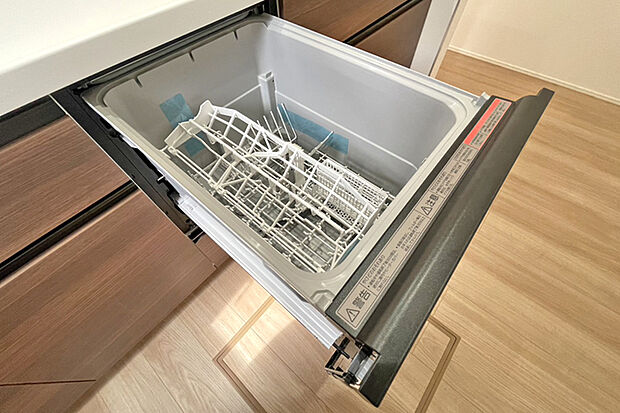 (食器洗浄乾燥機)家事の負担を軽減する食洗機付き!忙しい時間に嬉しい時短アイテム♪