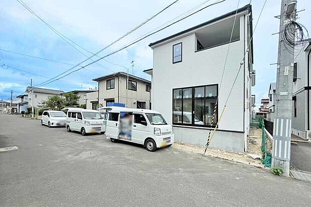 家族が自然と集まるリビング階段！生活動線もバッチリ！現地（2026年10月）撮影