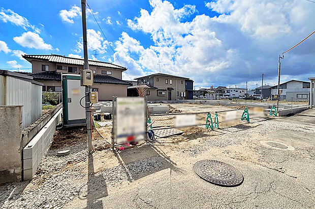 JR「名取」駅まで徒歩12分!通勤通学にもお出掛けにも便利!現地(2026年10月)撮影