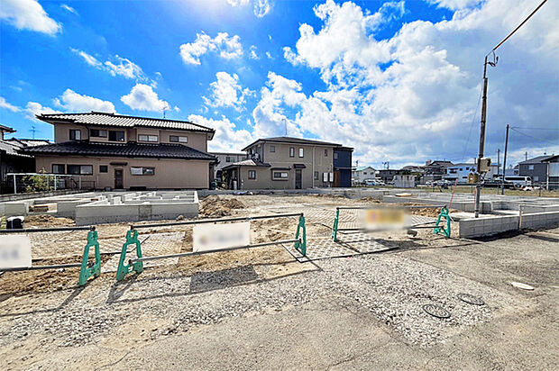 続き間の洋室はホールからも出入り可能な回遊動線!現地(2026年10月)撮影