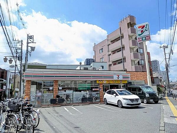 セブンイレブン板橋清水町東店まで約100m　徒歩2分