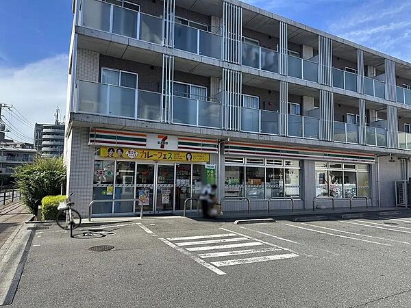 セブンイレブン練馬高野台4丁目店まで約500m　徒歩7分