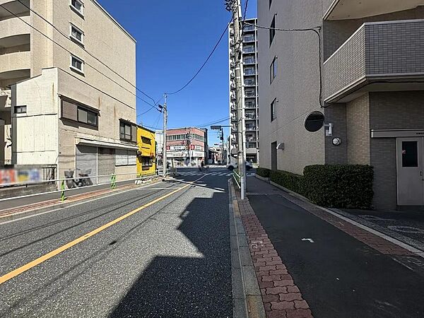 前面歩道