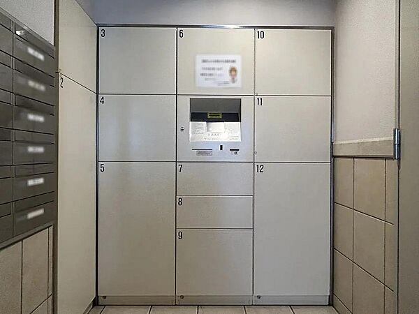宅配ボックス