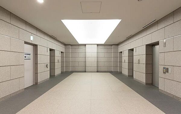 エレベーターホール