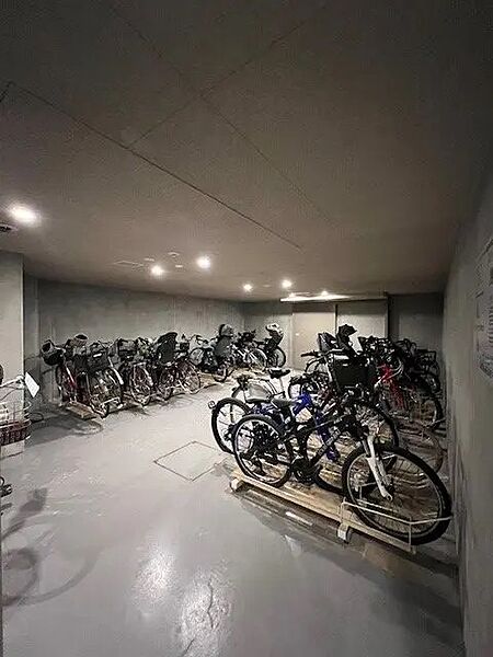 駐輪場
