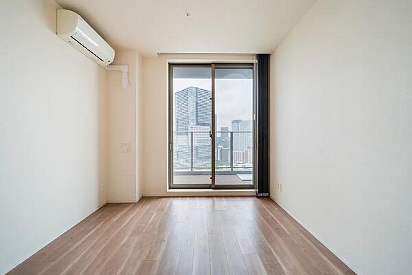 ～Bed room(1)～全居室に「窓」、全居室から「バルコニー」に出れます