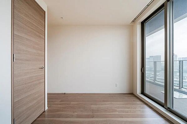 ～Bed room(3)～全居室に「窓」、全居室から「バルコニー」に出れます