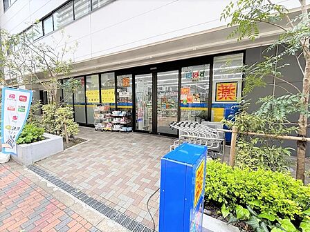どらっぐぱぱす　塩浜店まで約110m