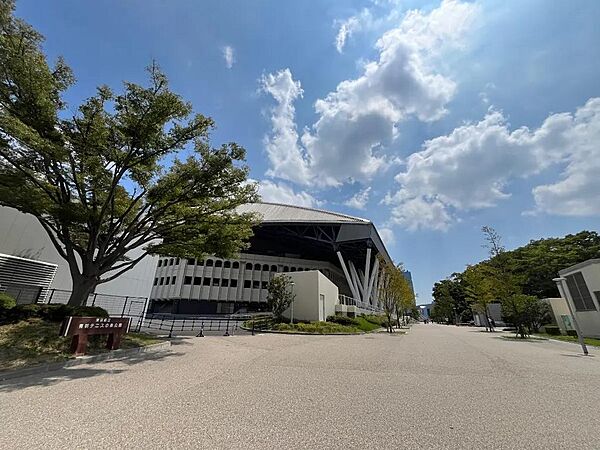 有明テニスの森公園まで約390m　徒歩5分