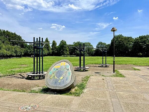 練馬区立立野公園まで約600ｍ