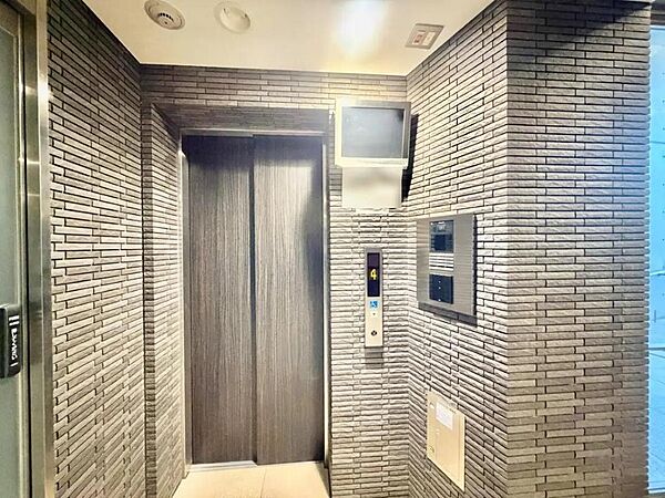 エレベーター
