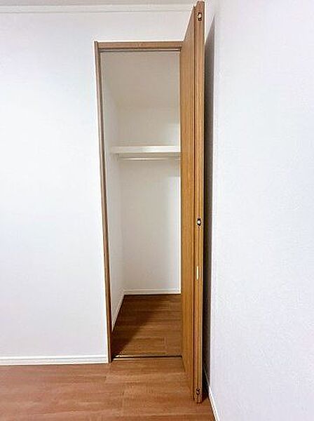 2F約5.2帖の部屋のクローゼット