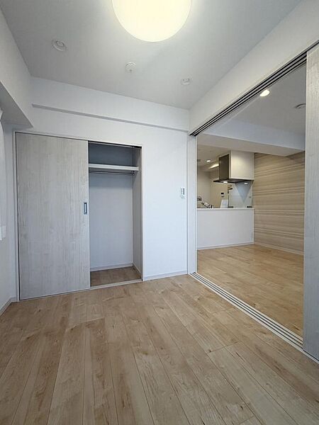 洋室を拡大表示