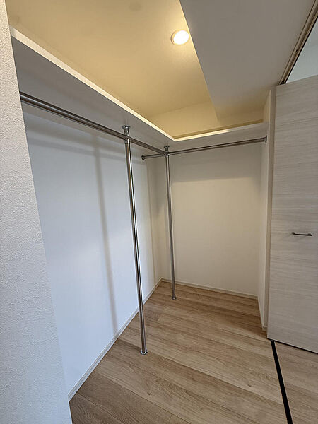 洋室を拡大表示