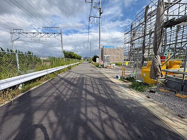 前面道路含む現地写真