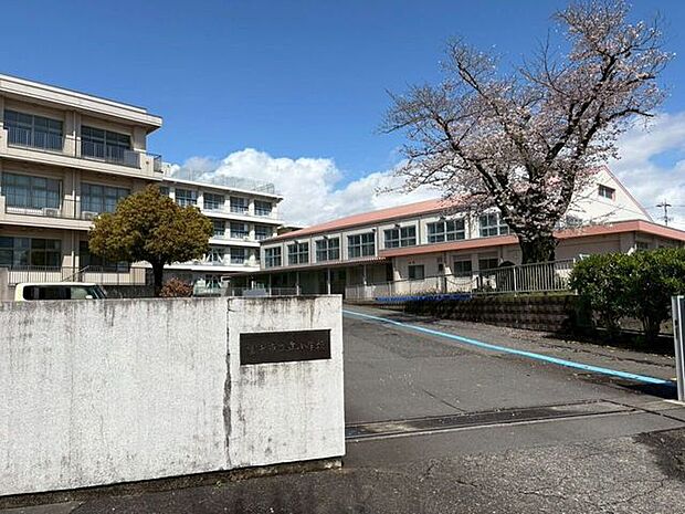 富士市立丘小学校 1030m