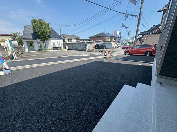 前面道路含む現地写真