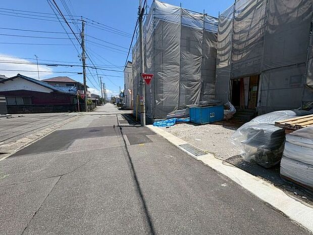 前面道路含む現地写真