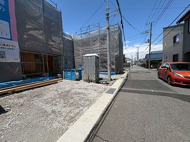 前面道路含む現地写真