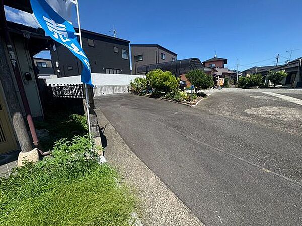 前面道路含む現地写真