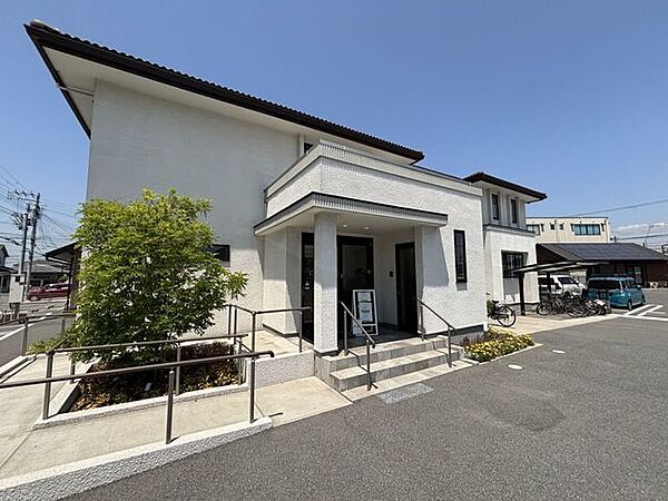 糖尿病内科・内科・眼科たてやクリニック 210m