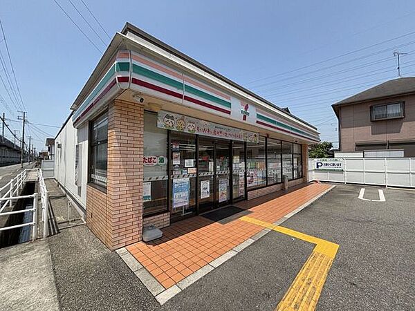 セブンイレブン　加古川別府新野辺北町 370m