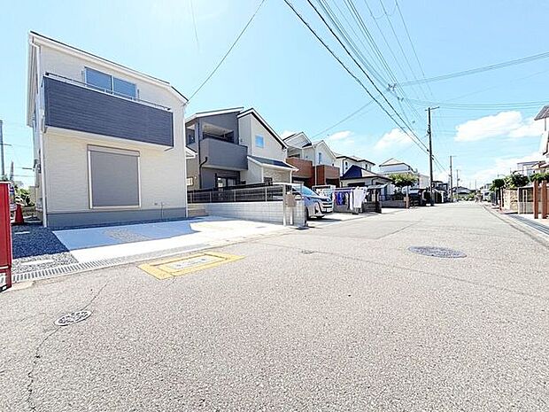 前面道路含む現地写真