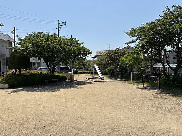北池公園 830m
