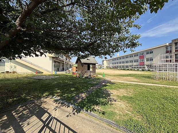 加古川市立平岡南幼稚園 490m