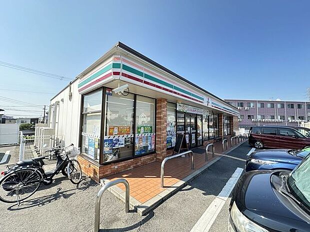 セブンイレブン 加古川山ノ越 590m