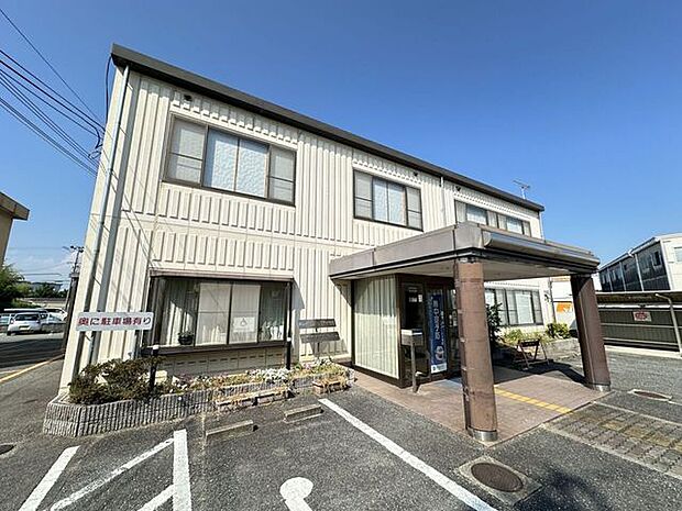 野口市民センター各市民センターでは、主に、印鑑の登録及び証明書の発行、住民登録・戸籍の諸届の受付及び証明書の発行、市税の収納及び各種証明書の発行などの事務を取り扱っています。 740m