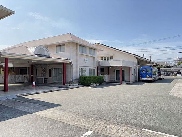 別府幼稚園 540m