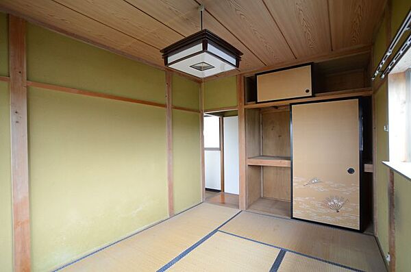 部屋に入るスペース確保扉が邪魔になりません