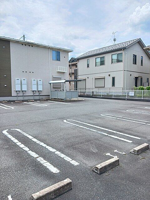 3 / 3
