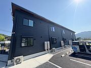 2階 築1年1ヶ月の賃貸物件