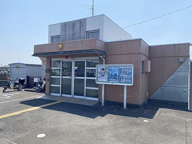 倉敷警察署中洲交番旧2号線沿いに位置し、中洲・川西エリアの治安維持を担う身近な警察施設です。地域のパトロールや巡回連絡を通じて事故・犯罪の防止に努め、住民が安心して暮らせる安全な街づくりを日々支え…