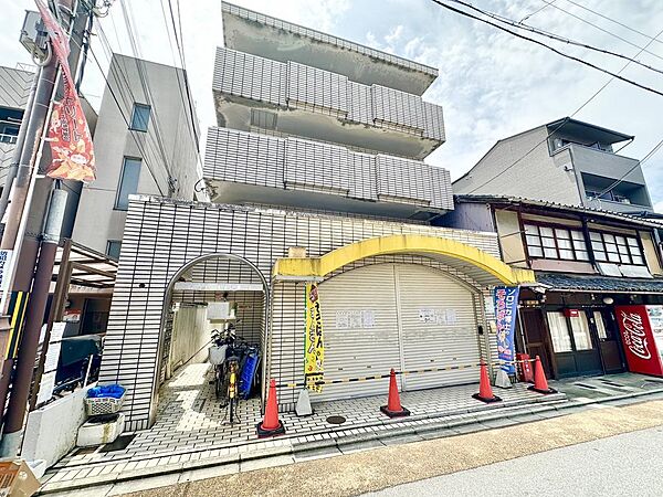 外観：326000270369