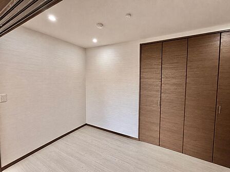 各部屋に収納スペース完備!