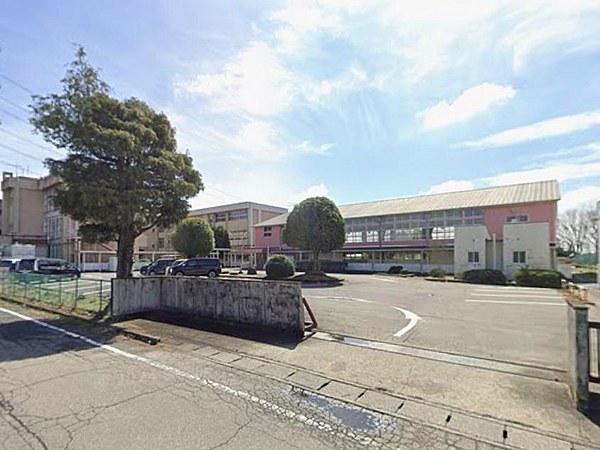 高根沢町立中央小学校まで1900m