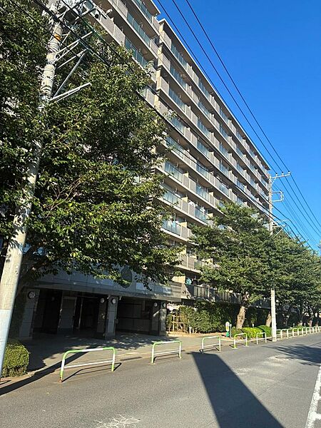 重厚な佇まいです。