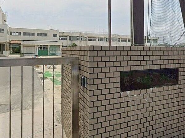 蟹江町立舟入小学校 520m