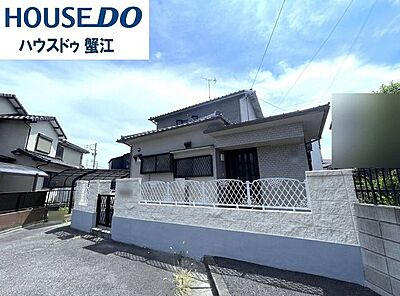 外観:◇外観◇JR関西本線「春田」駅徒歩24分の4LDKです。千音寺インターも近く、お出かけの際に大変便利です。リフォーム済み物件ですので即内覧可能です。条件や日程があえば、購入後すぐに入居することも可 外観:◇外観◇JR関西本線「春田」駅徒歩24分の4LDKです。千音寺インターも近く、お出かけの際に大変便利です。リフォーム済み物件ですので即内覧可能です。条件や日程があえば、購入後すぐに入居することも可