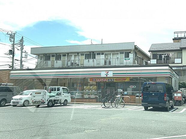 セブン-イレブン 藤沢亀井野北店まで約870m(徒歩11分)