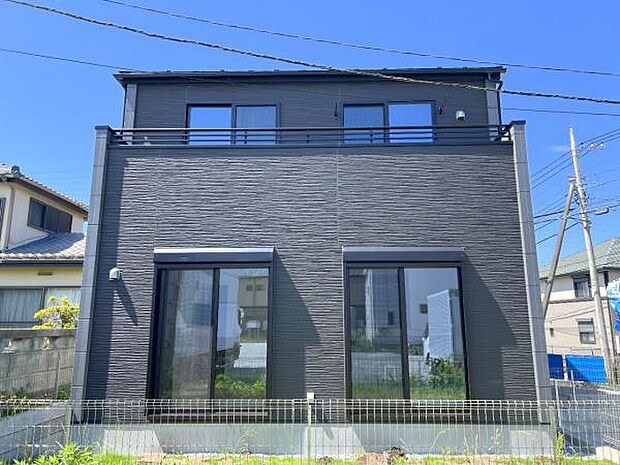 間取はファミリーにもおすすめ4LDKの新築戸建です。