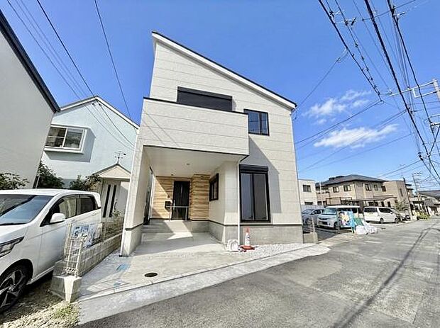 建物完成済・ご家族揃って建物と街並みをご覧いただけます。