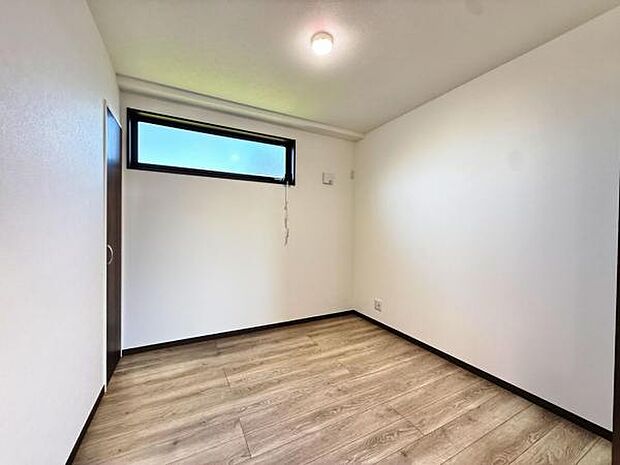 子供部屋や趣味の部屋など用途に合わせてお使いいただけます。