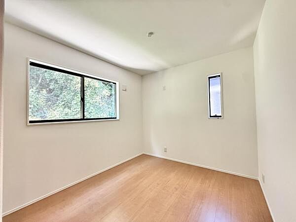 子供部屋や趣味の部屋など用途に合わせてお使いいただけます。